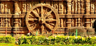 The great chariot wheel at the Sun Temple - Konarak